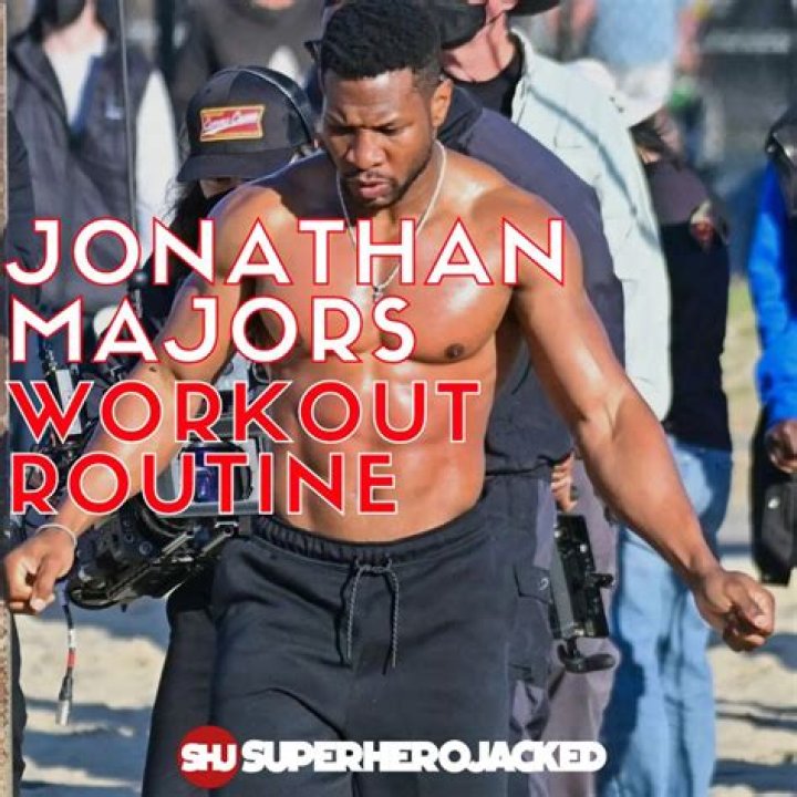 Discover The Secrets Of Jonathan Majors' Workout